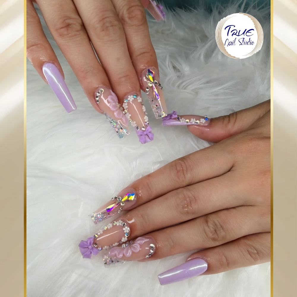 Awe-Inspiring Nail Art_Sep 15